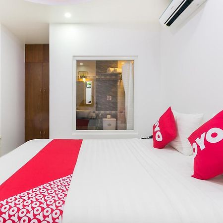 Oyo 652 Monaco Hotel Хошимін Екстер'єр фото