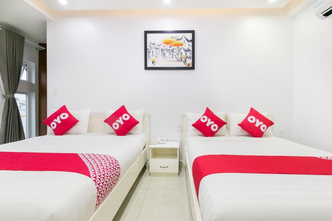 Oyo 652 Monaco Hotel Хошимін Екстер'єр фото